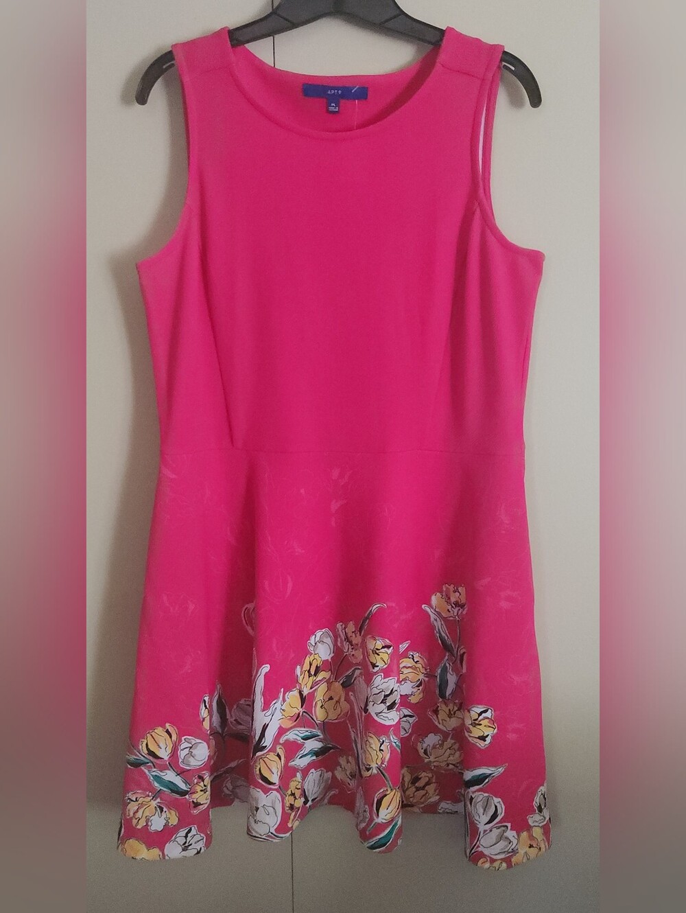 D36 Apt 9 Bright Pink Fit & Flare Summer Tank Dress yellow & white floral hem